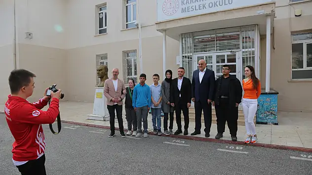 Özel eğitim öğrencilerine Başkan Erkoyuncu'dan ziyaret