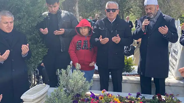 Özkaymak mezarı başında anıldı!
