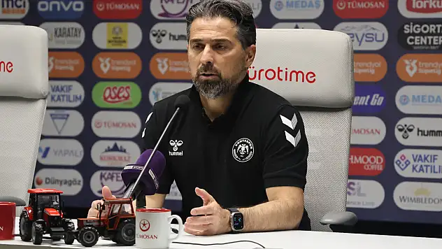 Palut: 'Fedakarlıkla, iğneyle oynuyor'