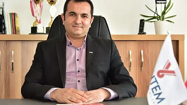 Pazarcı: Vatanımızın her karış toprağını öğretmenlerimiz şekillendirmektedir