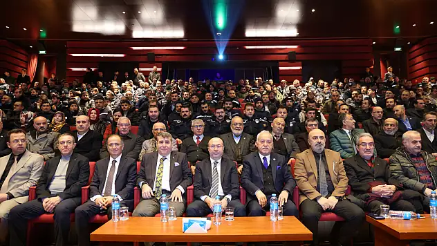 Pekyatırmacı belediye personeliyle bir araya geldi