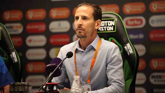 Pereira: 'Oyuncularımı maçı tebrik ediyorum'