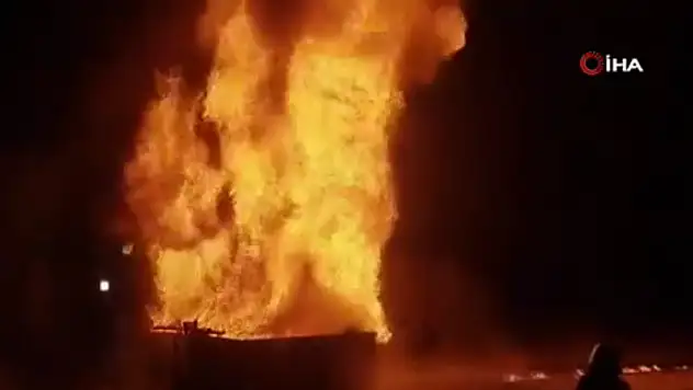 Petrol kuyusunda korkutan yangın: 8 yaralı