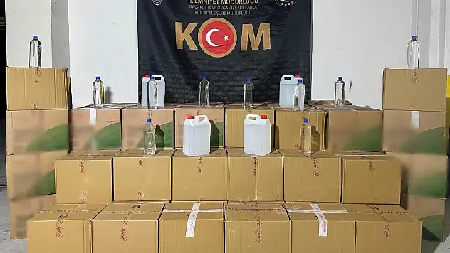 Polis ekipleri bin 500 litre kaçak alkol ele geçirdi