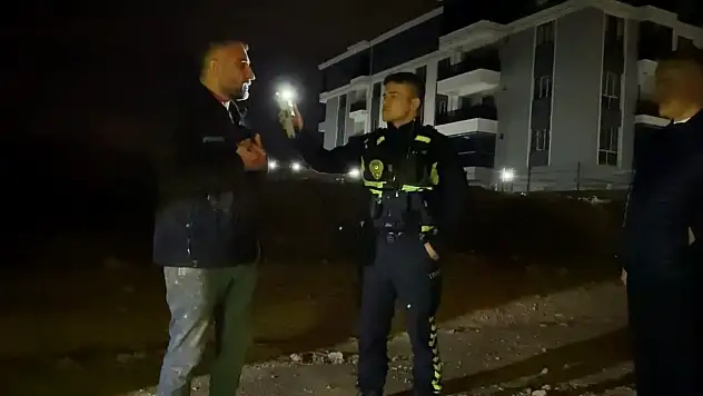 Polisler peşine düştü! 'Bu arabayı cinler mi sürüyor?'