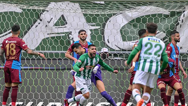 Pozuelo pahalı geldi, Enis Bardhi Konyaspor'da! Orta saha planlaması değişiyor...