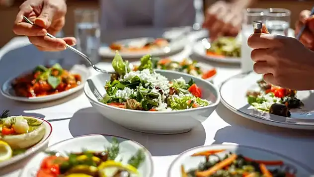Ramazan sonrası beslenmede kritik dönem: Bu hatalar sağlığınızı bozabilir!