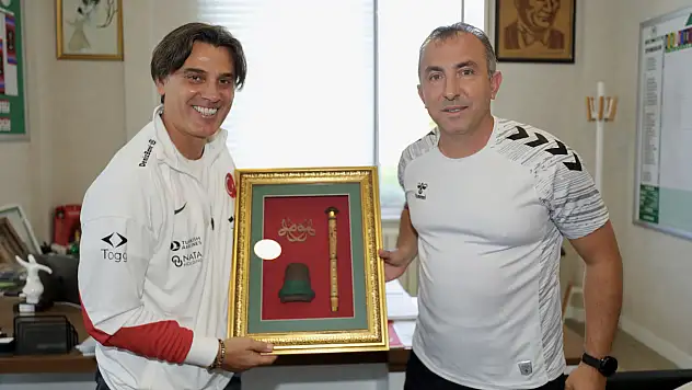 Recep Uçar'dan A Milli Takım'a destek!