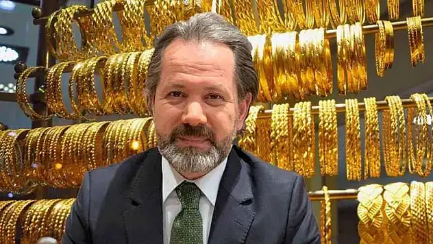 Rekor altın fiyatları çakıldı! Yatırımcı şimdi ne yapmalı? İslam Memiş cevaplıyor