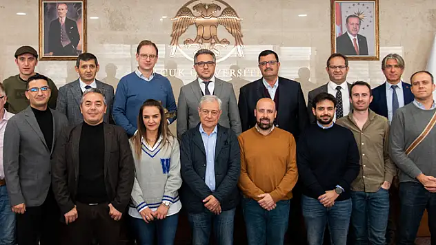 Rektör Aksoy'u ziyaret ettiler