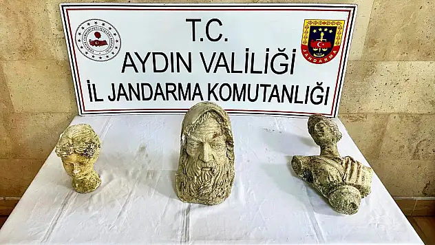 Roma dönemine ait eserleri satmak üzereyken yakalandılar!