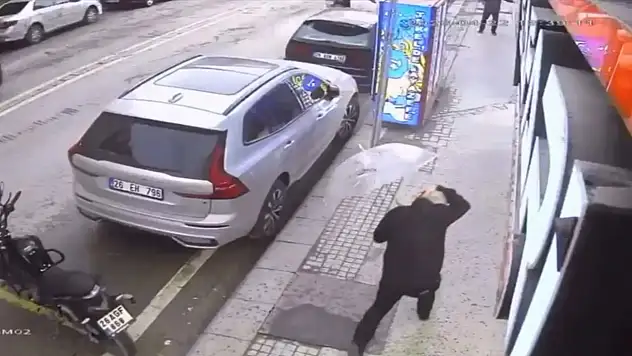 Rüzgarın şiddeti camı patlattı: Bir kişi hastanelik oldu