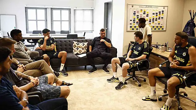 Sadettin Saran'dan takıma moral ziyareti