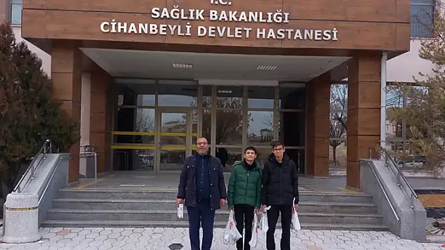 Şahin Öğrencileriyle Beraber Hastaları Ziyaret Etti