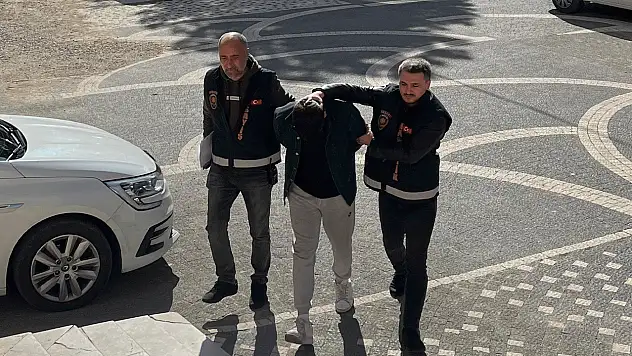 Sahte kimlikle Konya'ya zehir getirdi! Polisi hesaba katmadı