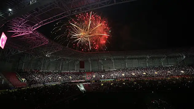 Samsunspor'dan tarihi zafer