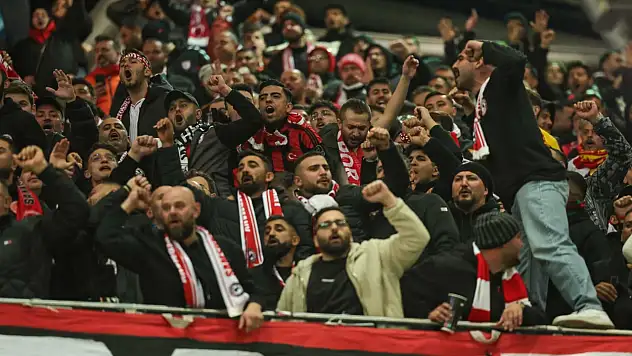 Samsunspor, Polonya'dan mutlu dönüyor!