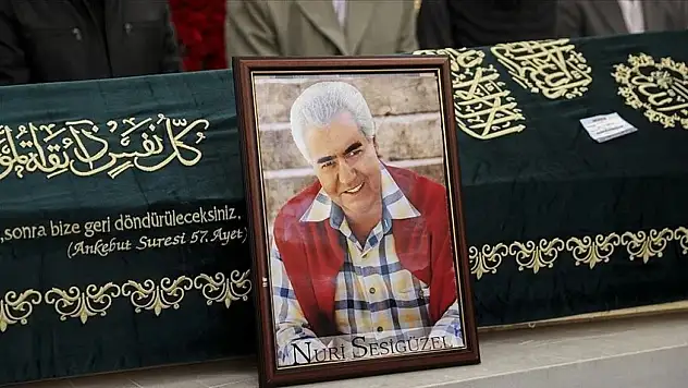 Sanatçı Nuri Sesigüzel son yolculuğuna uğurlandı