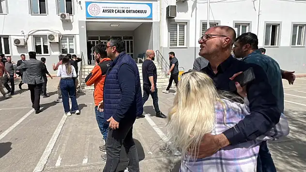 Kahramanmaraş'taki okulda dehşet anları! 1'i öğretmen 3 öğrenci hayatını kaybetti, çok sayıda yaralı var