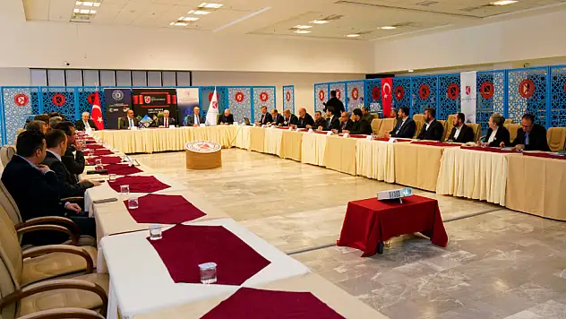 SANTEK Konya'da toplandı: Sanayide nitelikli iş gücü ve eğitim iş birliği masaya yatırıldı!