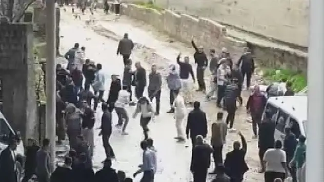 Savaş alanına dönen mahalle kavgasında ölenlerden ikisinin baba oğul olduğu ortaya çıktı