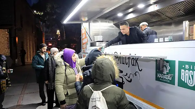 Şeb-i Arus'ta Konya'da gönülleri ısıtan ikram