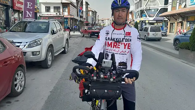 Şehitler diyarından Mekke'ye uzanan yolculukta Konya'da duygulandıran iyilik