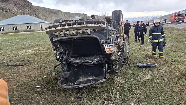 Şelale yolunda facia: Kontrolden çıkan araç can aldı