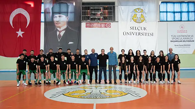 Selçuk Üniversitesi Kadın Futsal Takımı Bölgesel Lig Şampiyonu Oldu