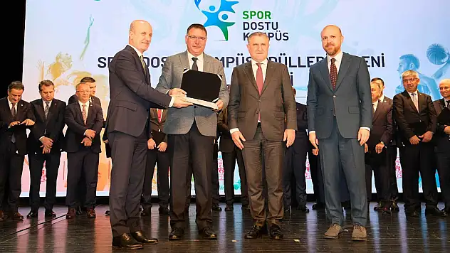Selçuk Üniversitesi'ne YÖK'ten 'Spor Dostu Kampüs' ödülü