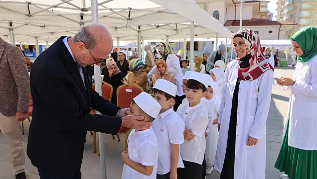 Selçuklu'da geleceğin nesilleri için örnek eğitim merkezi açıldı