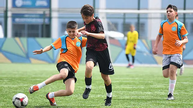 Selçuklu'da Ortaokullar sahaya inecek