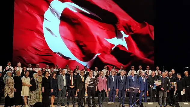 Selçuklu Kongre Merkezi'nde sanat dolu yardım gecesi
