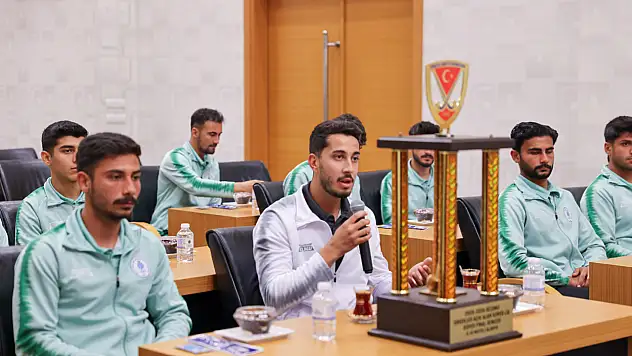 Selçuklu'nun hokey gururu Avrupa yolcusu