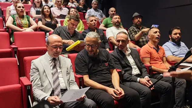 Selçuklu Sanat Akademisi'nden Müslüm Gürses şarkılarıyla unutulmaz gece