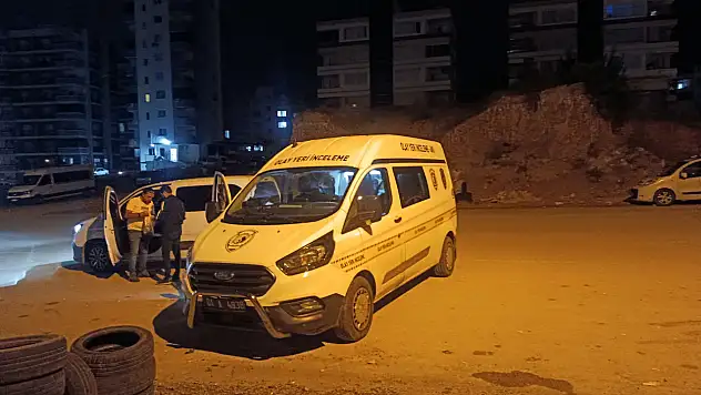 Sevgilisinin evinde korku dolu anlar: Pencereden kaçarken can verdi!