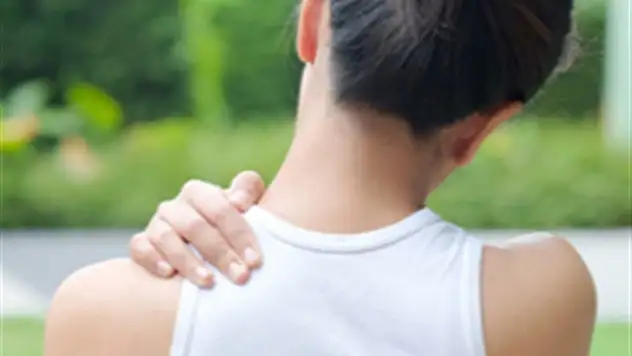 Seyahat ederken sakın bu pozisyonda durmayın! Uzman isimden kritik uyarı