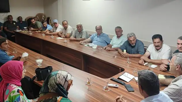 Seydişehir'de AK Parti Mahalle Başkanları İstişare Toplantısı yapıldı