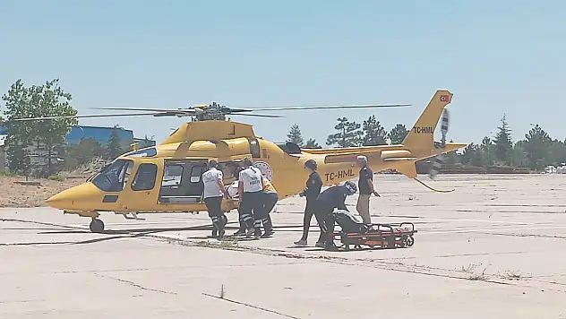 Seydişehir'de kalp krizi geçiren hasta, ambulans helikopter ile Konya'ya getirildi
