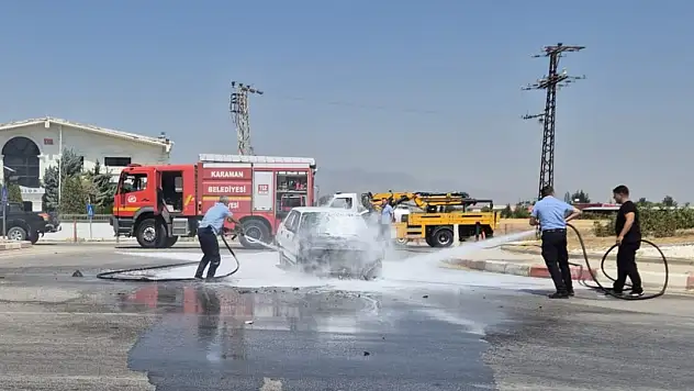 Seyir halinde olan araç alevlere teslim oldu!