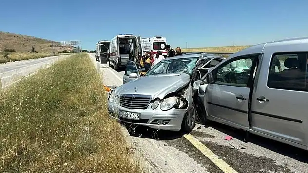 Sıla yolunda feci kaza: Gurbetçi sürücü hayatını kaybetti, 6 yaralı