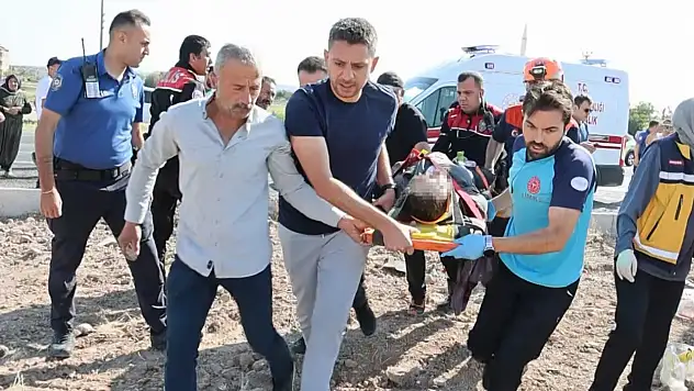 Sınava öğrenci taşıyan araçlar facia yaşadı: 1 ölü çok sayıda yaralı var!