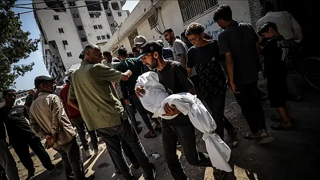 Son 24 saatte 5 kişi daha açlıktan hayatını kaybetti