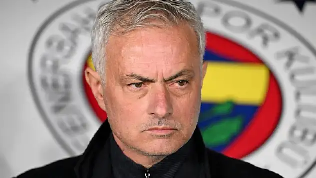 Son dakika: Fenerbahçe'de Mourinho dönemi sonlandı!