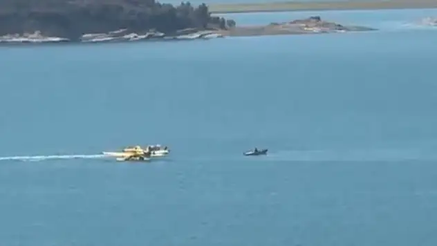 Son dakika: Uçak düştü…