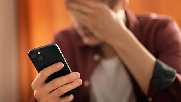 Sosyal Medyada Sessiz Tehdit: Uygunsuz Görüntü Tuzaklarıyla Milyonluk Dolandırıcılık!