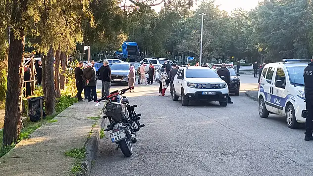 Şüpheli ölüm: Kıyafetleri çıkarılmış halde mezarlıkta ölü bulundu!