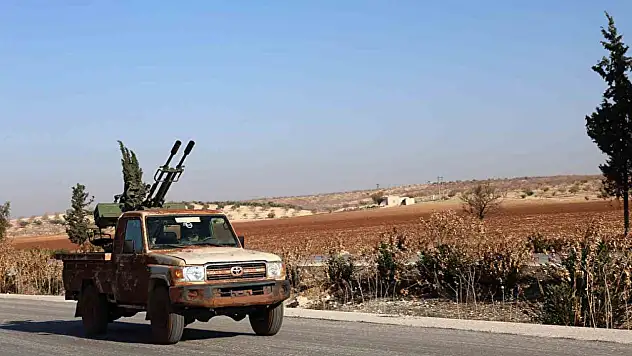 Suriye'de muhalifler Humus'a ilerliyor