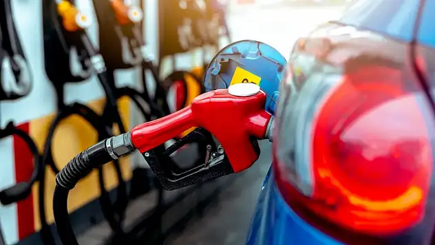 Sürücülere kötü haber! Akaryakıt fiyatlarına çifte zam mı geliyor? İşte Konya'da güncel fiyatlar...