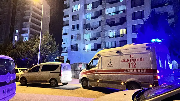 Tabancasını temizlerken eşini vurdu, üvey oğlu darp etti